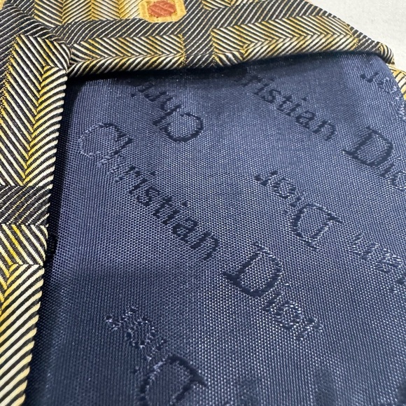 Vintage Christian Dior Tie - Authentic - Picture 4 of 8